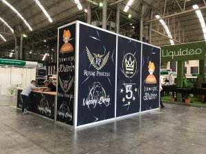 Jem Tek, Skweezed, mamasan Tradeshow Booth Barcelona Spain