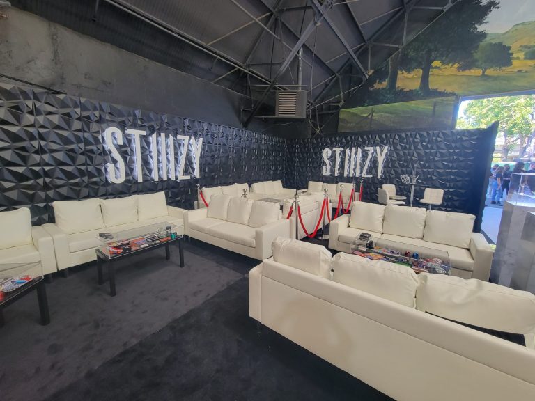 STIIIZY 20x40 Booth at Hall of Flowers 2021