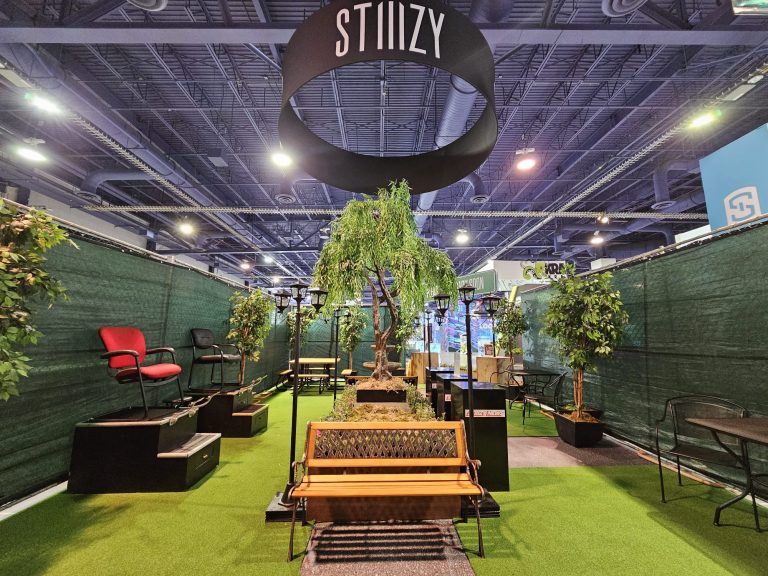 STIIIZY 20x40 Trade Show Booth at Champs Trade Show Vegas July  2023